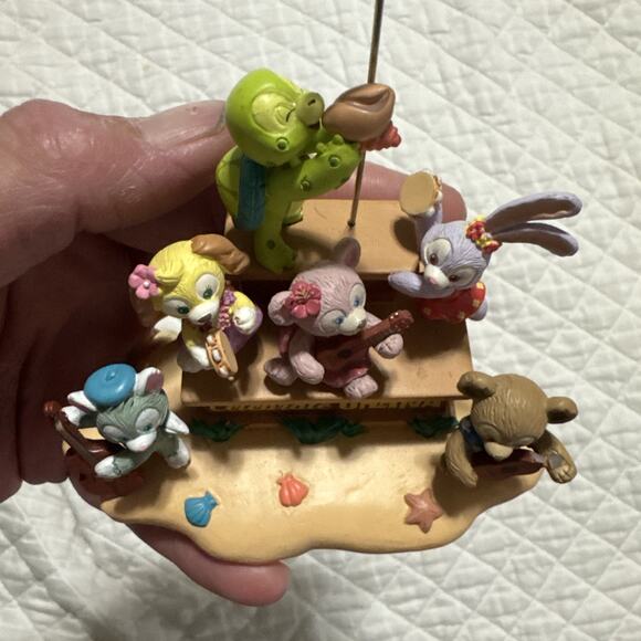 *New Disney Aulani Celebrate Ohana Duffy Stella Olu Shelly Gelatoni Photo Holder - Picture 4 of 12